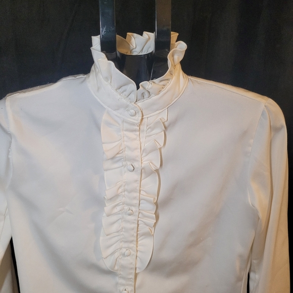 High Necked White Ruffled Blouse - Picture 2 of 11